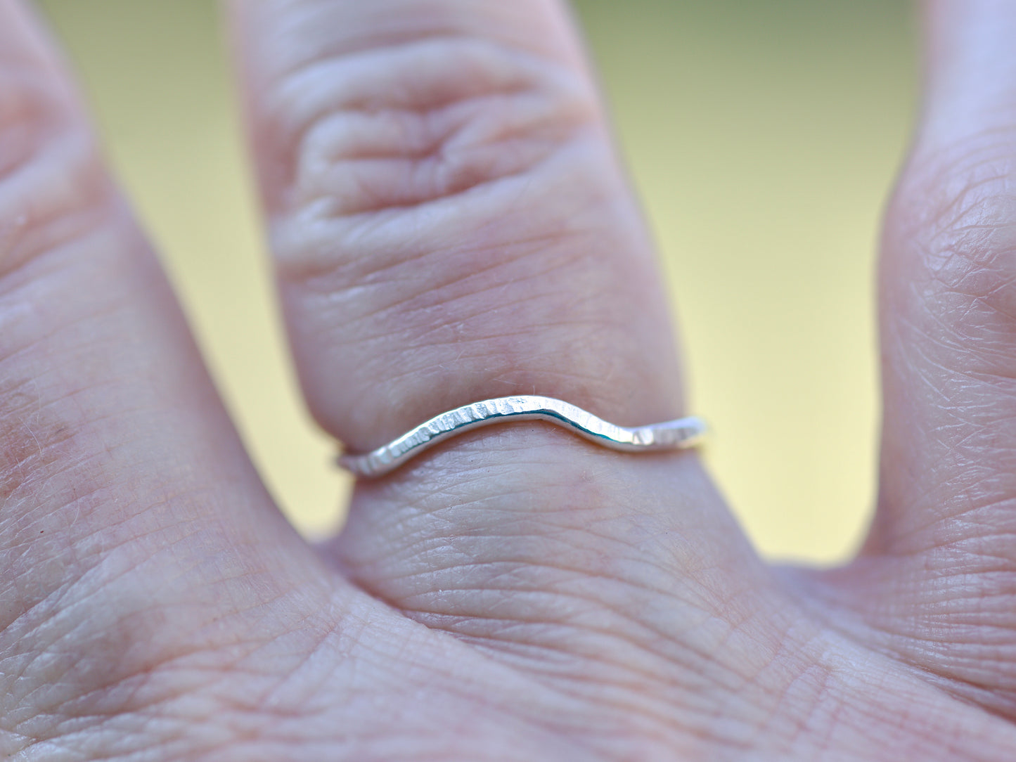 Winding Road Sterling Silver Band Ring, size 7.5 (#2)