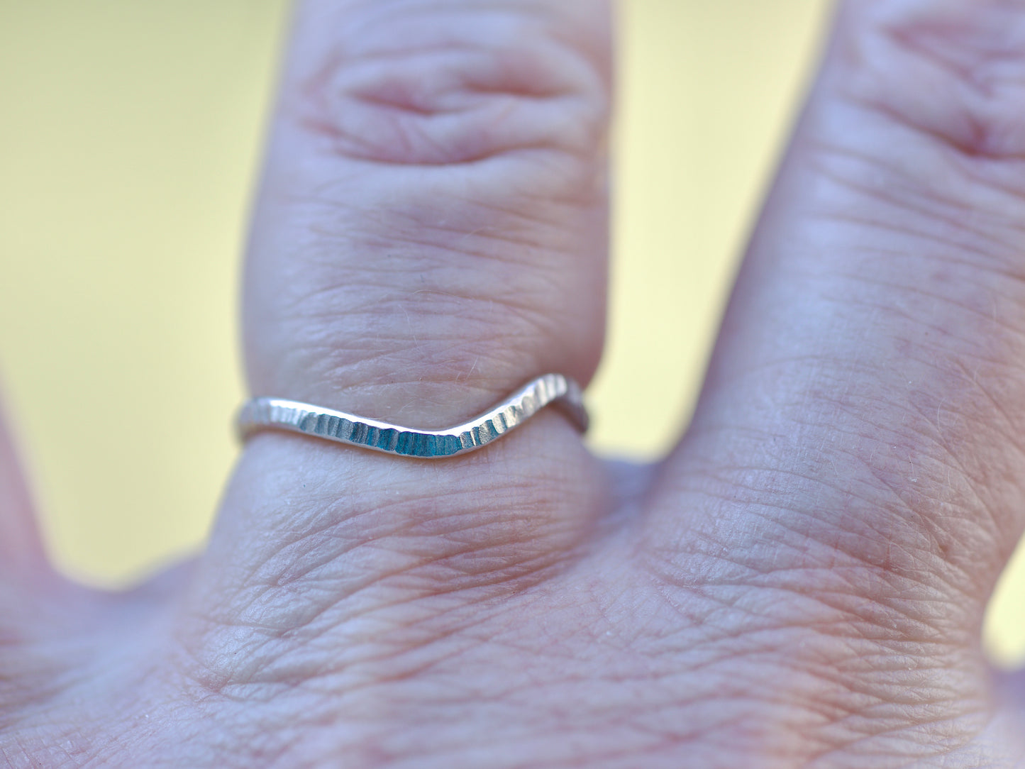 Winding Road Sterling Silver Band Ring, size 6.5 (#1)