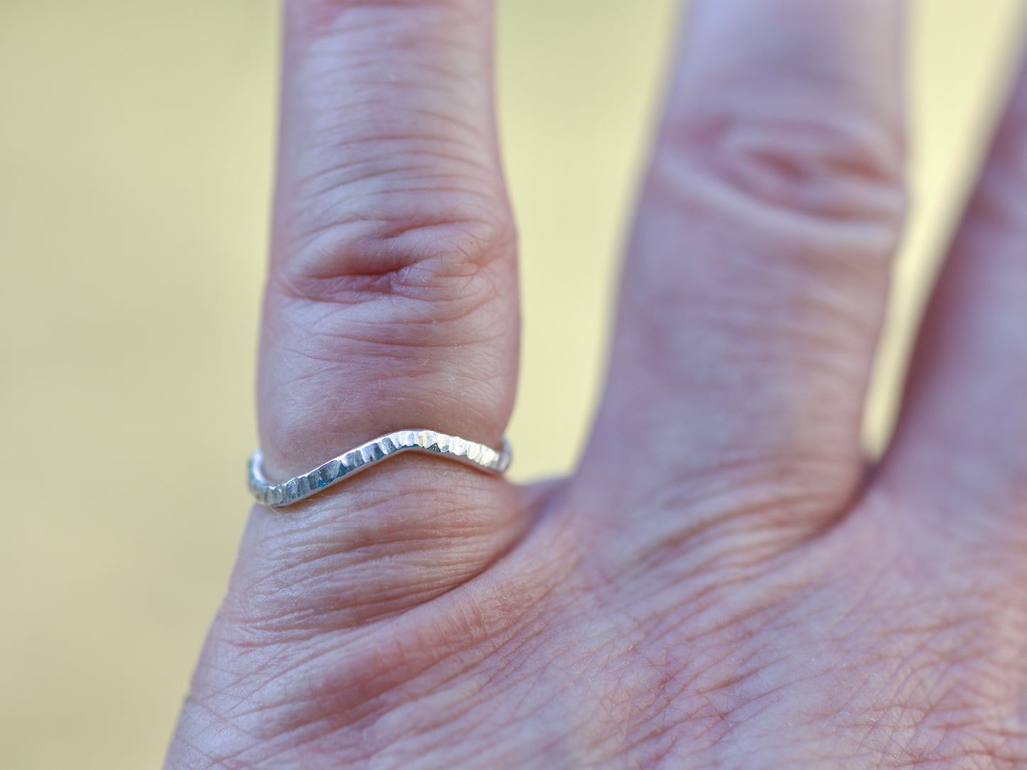 Winding Road Sterling Silver Band Ring, size 4.5