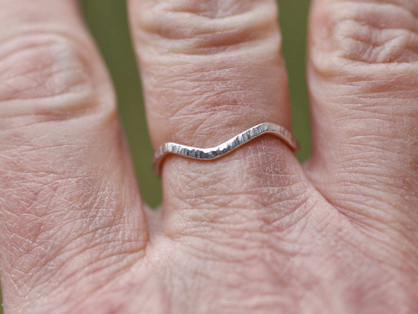 Winding Road Sterling Silver Band Ring, size 9-9.25