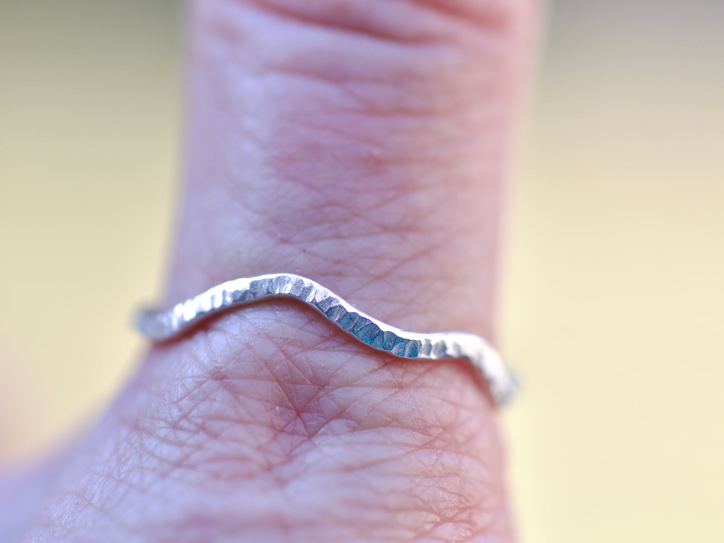 Winding Road Sterling Silver Band Ring, size 11.5